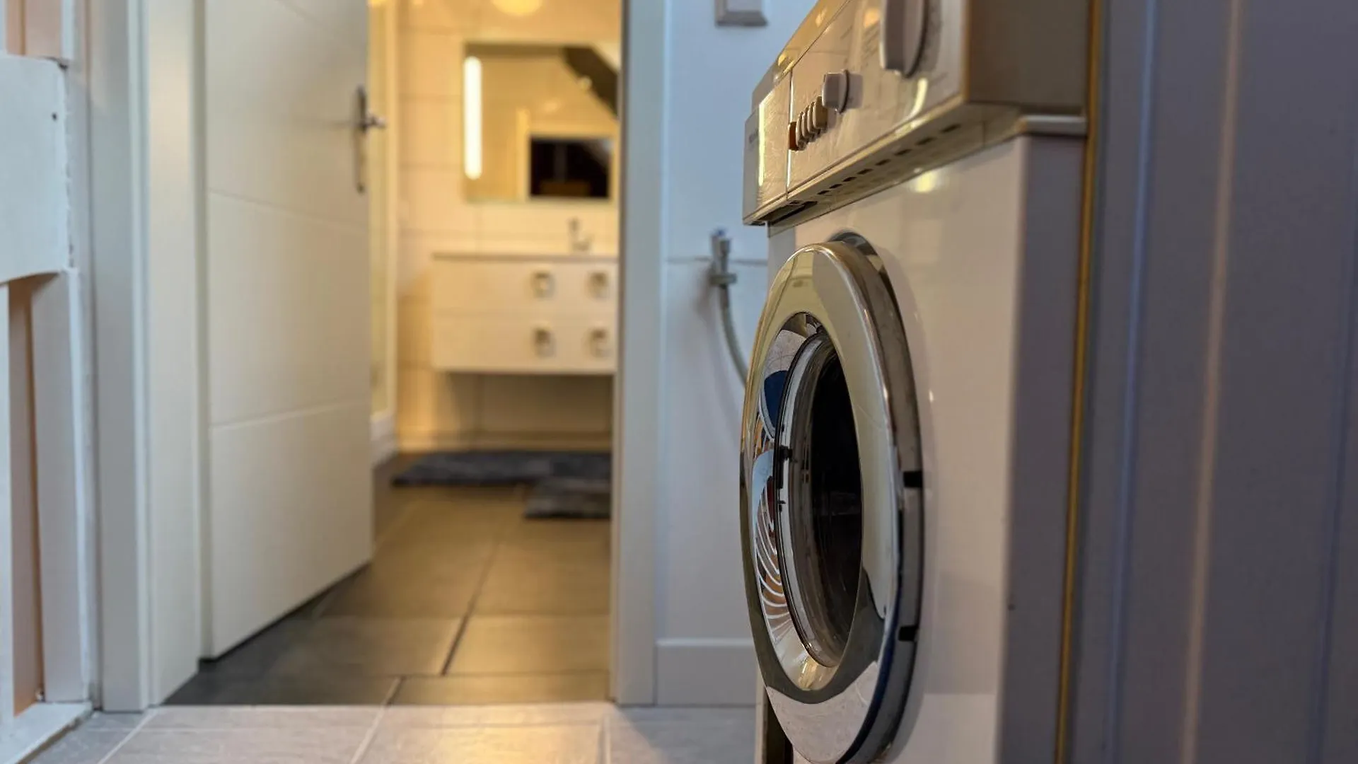 ホームステイ Cleverland Appartement ハノーファー